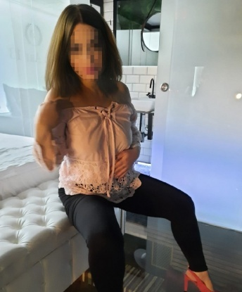 Проститутка Курчатов : Кира